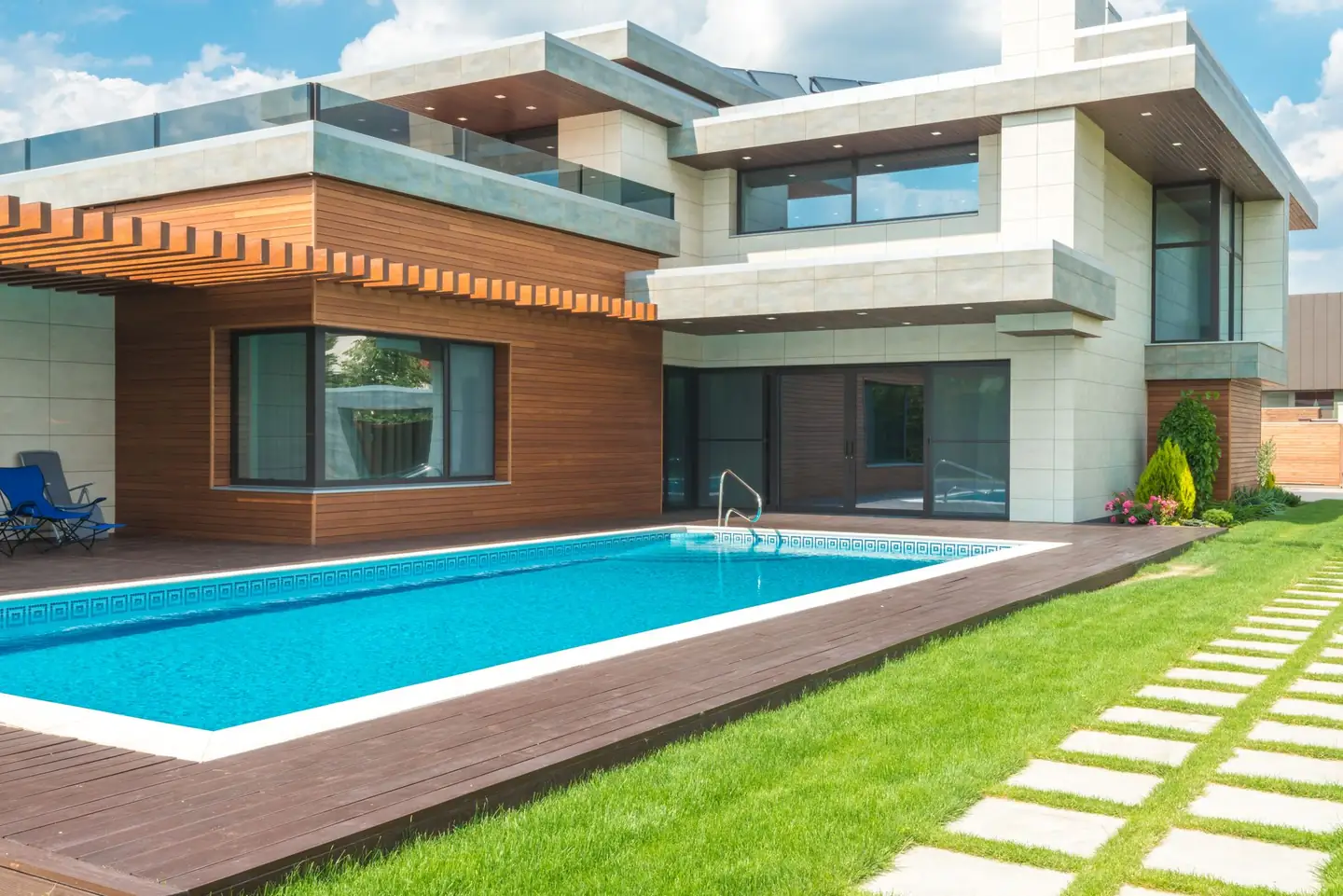 Swimming pool builders serving Richmond Valley, NSW